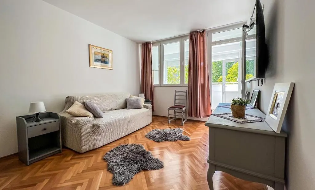Ladovina Apartment Split Croatia